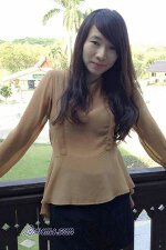 Rung-aroon, 142505, Chiangrai, Thailand, Asian women, Age: 30, Moives, Bachelor's Degree, Staff, Swimming, Buddhism