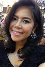 Sirilak, 150962, Bangkok, Thailand, Asian women, Age: 35, Travelling, Bachelor's Degree, Translator, , Buddhism