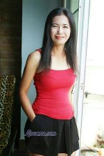 Thongkam, 166670, Nakhon Sawan, Thailand, Asian women, Age: 42, T.V., High School Graduate, , Football, Buddhism