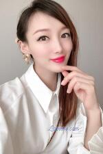 Ying, 222904, Shanghai, China, Asian women, Age: 37, Reading, traveling, art, movies, music, dancing, ballet, outdoor activities, Master's Degree, Theatrical Director, Hiking, None/Agnostic
