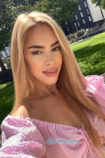 Alina, 216338, Kiev, Ukraine, Ukraine women, Age: 35, Traveling, floristry, fashion, cooking, walks, sports, University, Manager, Jogging, gym, swimming, lawn tennis, hiking, Christian