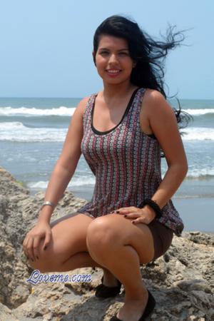 Andreina, 137827, Cartagena, Colombia, Latin teen, girl, Age: 19, Cinema, High School, Administrator, Volleyball, soccer, None/Agnostic