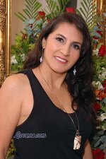 Rocio, 139651, Cali, Colombia, Latin women, Age: 43, Concerts, music, nature, reading, cinema, cooking, painting, handicrafts, College, Sales and Management, Yoga, Christian